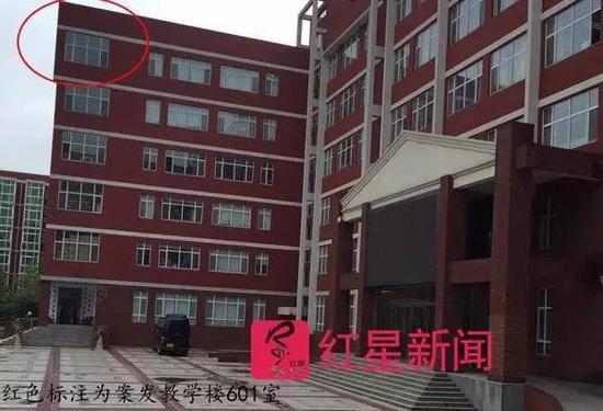 案發(fā)教學(xué)樓。  李潔供圖