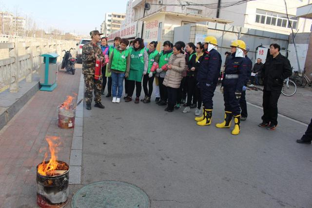 秦皇島消防安全進(jìn)企業(yè) 提高市民消防安全意識(shí)